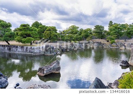 京都府京都市中京區二條城二之丸庭園的深秋景色 京都府京都市中京區二條城二之丸庭園的深秋景色 134416016