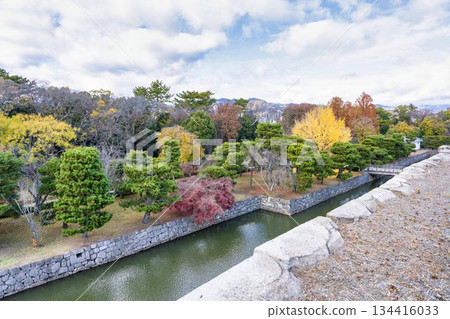 深秋的二條城：從天守閣遺址眺望護城河，京都市中京區 134416033