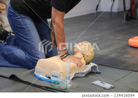 first aid course - company safety - cardiac massage - Basic Life Support first aid course - company safety - cardiac massage - Basic Life Support 134416094