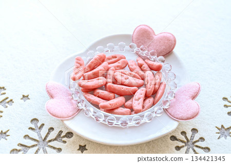 Strawberry chocolate covered persimmon seeds Strawberry chocolate covered persimmon seeds 134421345
