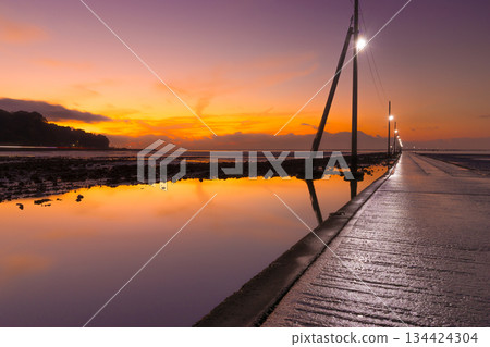 長貝海濱路美麗的日落(熊本) 長貝海濱路美麗的日落(熊本) 134424304