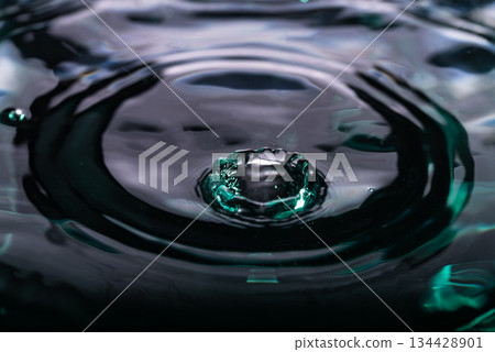 268.Crown Splash and Ripples in Teal-Tinted Water 268.Crown Splash and Ripples in Teal-Tinted Water 134428901