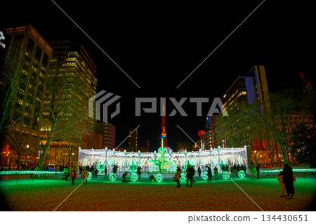 White Illumination White Illumination 134430651
