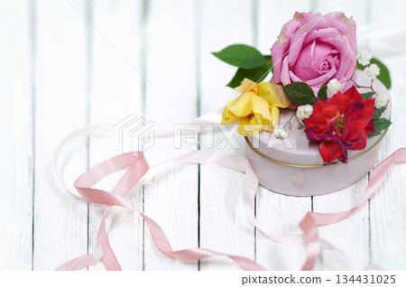 roses on a white board roses on a white board 134431025