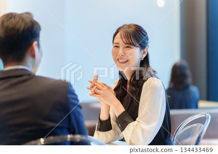 情侶約會餐廳週年紀念 134433469