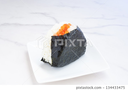 飯糰 - 鮭魚子和紅鮭魚飯糰 134433475