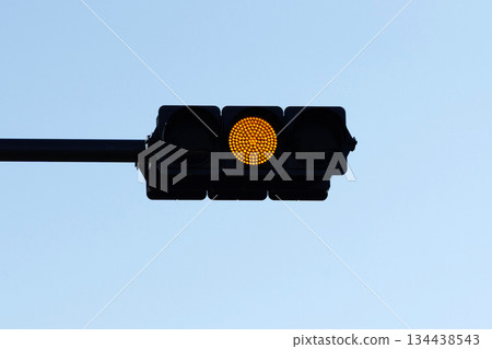 Traffic light yellow 134438543