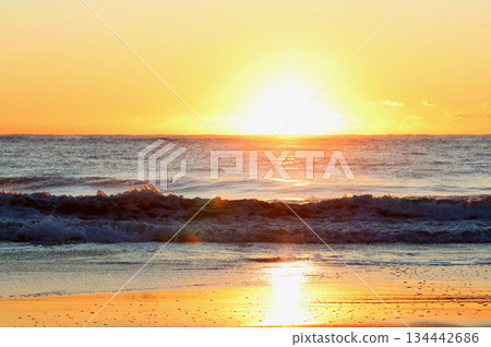 beautiful beach sunrise beautiful beach sunrise 134442686