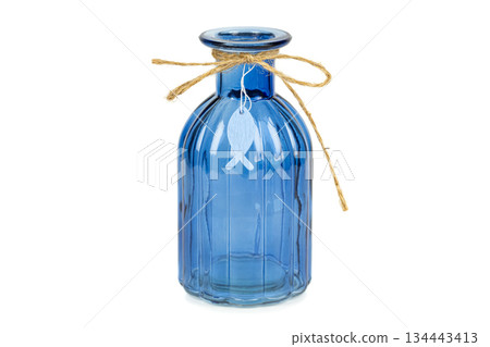 Blue vase 134443413