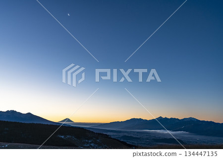 從金星線看到的黎明富士山 從金星線看到的黎明富士山 134447135