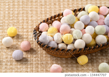 湯圓 冬至 生的 多彩 五彩 Raw Colorful tangyuan タンユエン もち団子 134447707