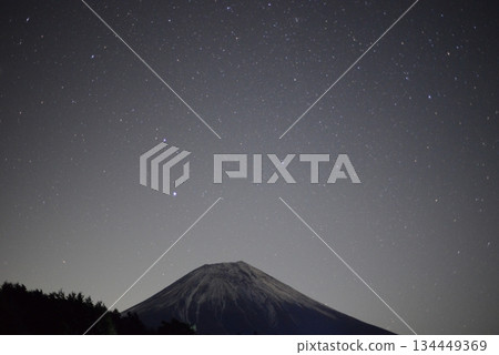 Starry sky & Mt. Fuji ☆mar_lapin 134449369