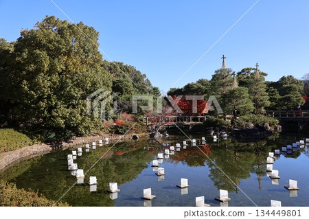 Shirotori Garden, pond scenery Shirotori Garden, pond scenery 134449801