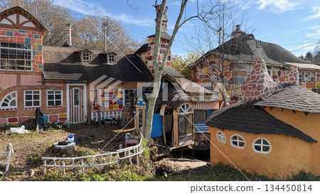 Candy House, Iizuna Plateau, Nagano Prefecture 134450814