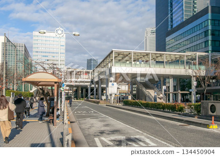 東京山手線田町車站東口 東京山手線田町車站東口 134450904