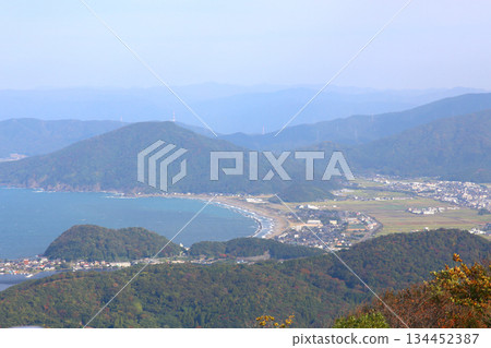 三方露台、三方五湖彩虹線、山頂公園、日本海、水月湖、日向湖、須賀湖、久串湖、若狹灣 三方露台、三方五湖彩虹線、山頂公園、日本海、水月湖、日向湖、須賀湖、久串湖、若狹灣 134452387