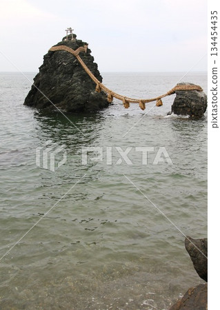 二見浦的夫婦岩 134454435