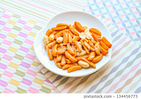 Persimmon seeds as tea snacks 134456773
