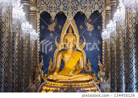 THAILAND PHITSANULOK WAT PHRA SI RATTANA MAHATHAT 134458126