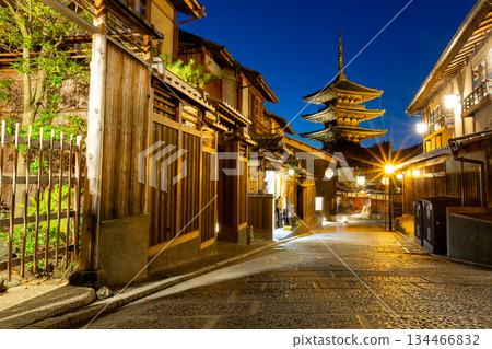 Night | Kyoto | Yasaka Pagoda and stone-paved streets 134466832