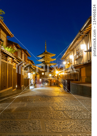 Kyoto at night | Yasaka Pagoda and stone pavement scenery | Vertical 134466834