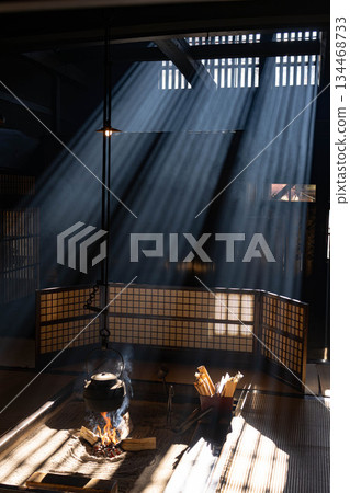 [光束素材] 妻子籠宿脅本陣奧谷的光束，冬季的特色【長野縣】 134468733