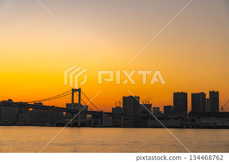 [Sunset Material] Sunset and magic hour seen from Toyosu Gururi Park [Tokyo] 134468762