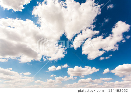 sky sky 134468962