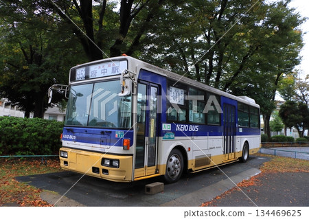 日產柴油KC-JP250NTN（編號A49902），原為京王大學巴士。 134469625