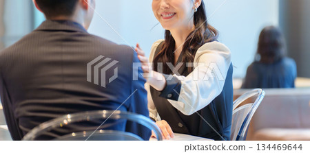 情侶約會餐廳週年紀念 134469644