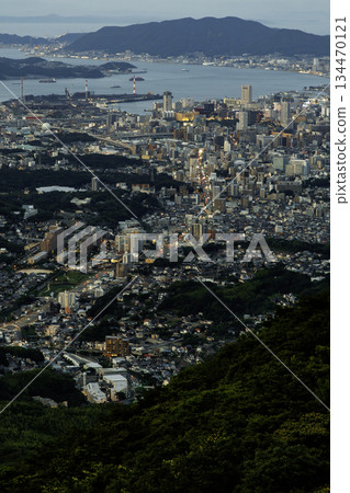 日落後從沙羅倉山頂眺望的景色 134470121