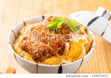 Pork cutlet on rice  134473471