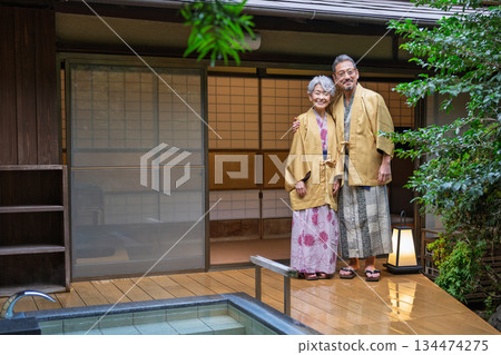 Senior couple enjoying a hot spring trip. Photo courtesy of Ito Ryokuyo. Senior couple enjoying a hot spring trip. Photo courtesy of Ito Ryokuyo. 134474275