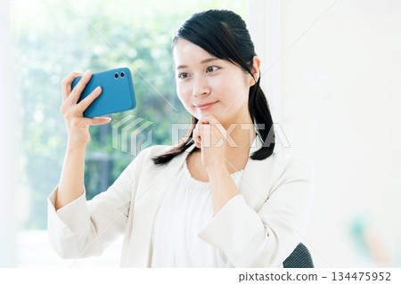 觀看smaho的女商人 134475952