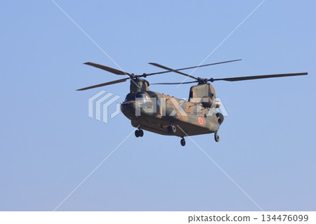 大型運輸直升機CH-47J陸上自衛隊演習 大型運輸直升機CH-47J陸上自衛隊演習 134476099