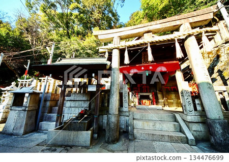 Kyoto Prefecture, Fushimi Inari Taisha Shrine, Santoku Shrine, Fukakusa Yabunouchicho, Fushimi Ward, Kyoto City, February 2022 Kyoto Prefecture, Fushimi Inari Taisha Shrine, Santoku Shrine, Fukakusa Yabunouchicho, Fushimi Ward, Kyoto City, February 2022 134476699