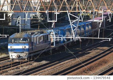 Tokaido Line and Yokosuka Line as seen from the Third Kashiogawa Bridge 134479548