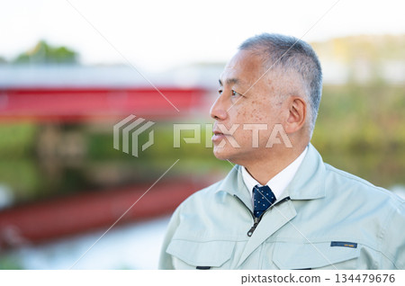 資深建築管理 134479676