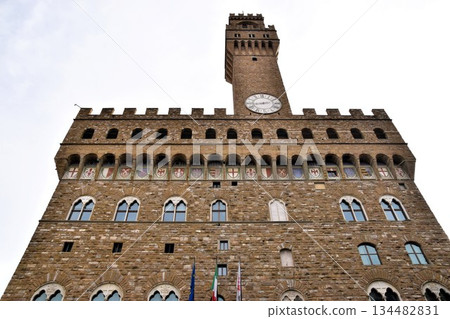 Florence, Palazzo Vecchio and Arnolfo Tower: Medieval fortress architecture Florence, Palazzo Vecchio and Arnolfo Tower: Medieval fortress architecture 134482831