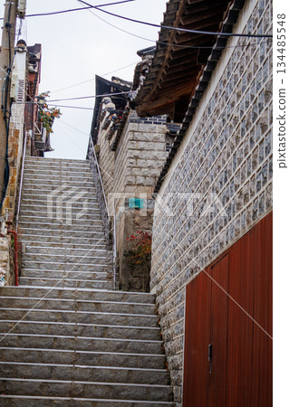 北村韓屋村的景色，有許多陡峭的山坡 134485548