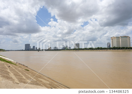 The Tonle Sap River flows through the city of Phnom Penh The Tonle Sap River flows through the city of Phnom Penh 134486325