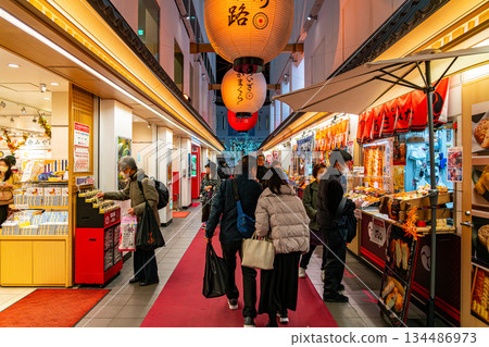 [Kanagawa Prefecture] Aiza Kamakura, a commercial facility located along Komachi-dori Street in Kamakura 134486973