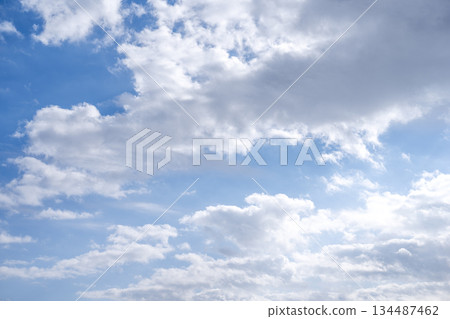 藍天，晴朗，冬日天空，天空素材，十二月 [神奈川縣] 134487462