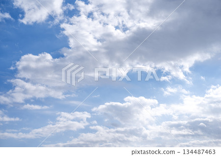 藍天，晴朗，冬日天空，天空素材，十二月 [神奈川縣] 134487463