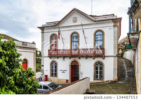 Town hall, Camara Municipal at 134487553