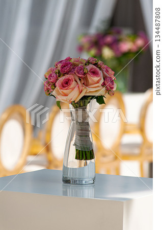 Romantic Pink Rose Bouquet Centerpiece in Glass Vase for Elegant Event Decor, Wedding Table Romantic Pink Rose Bouquet Centerpiece in Glass Vase for Elegant Event Decor, Wedding Table 134487808