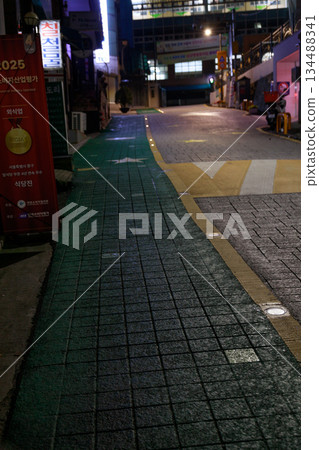 The bustling night view of Myeongdong 134488341