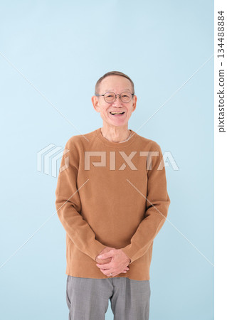 高級男性肖像 134488884