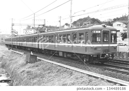 京急，舊 1000 系列，1045-1046-1047-1048，八坂金澤文庫，1982 年 3 月 14 日 134489186