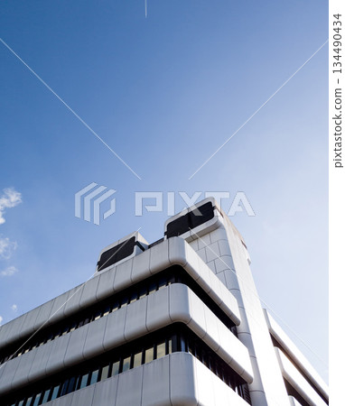 exterior modern facade of building 134490434